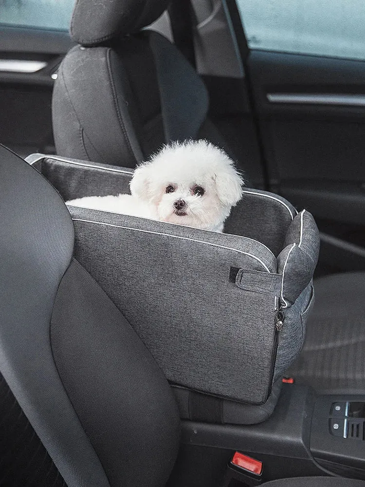 Portable Pet Safety Seat for Cars - Ideal for Small Dogs and Cats